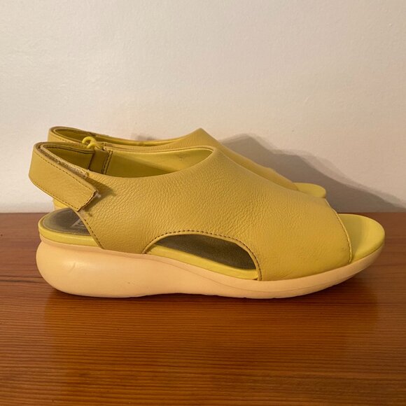 Camper Yellow Balloon Leather Sandals Size 7 - Picture 3 of 12